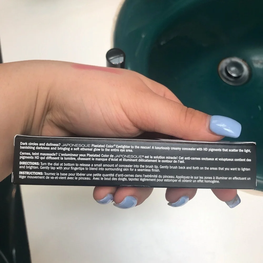 NIB JAPONESQUE EYELIGHTER
